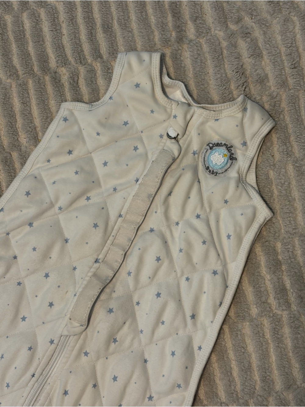 Dream Weighted Sack Baby Sleep Sack in Light Gray & White